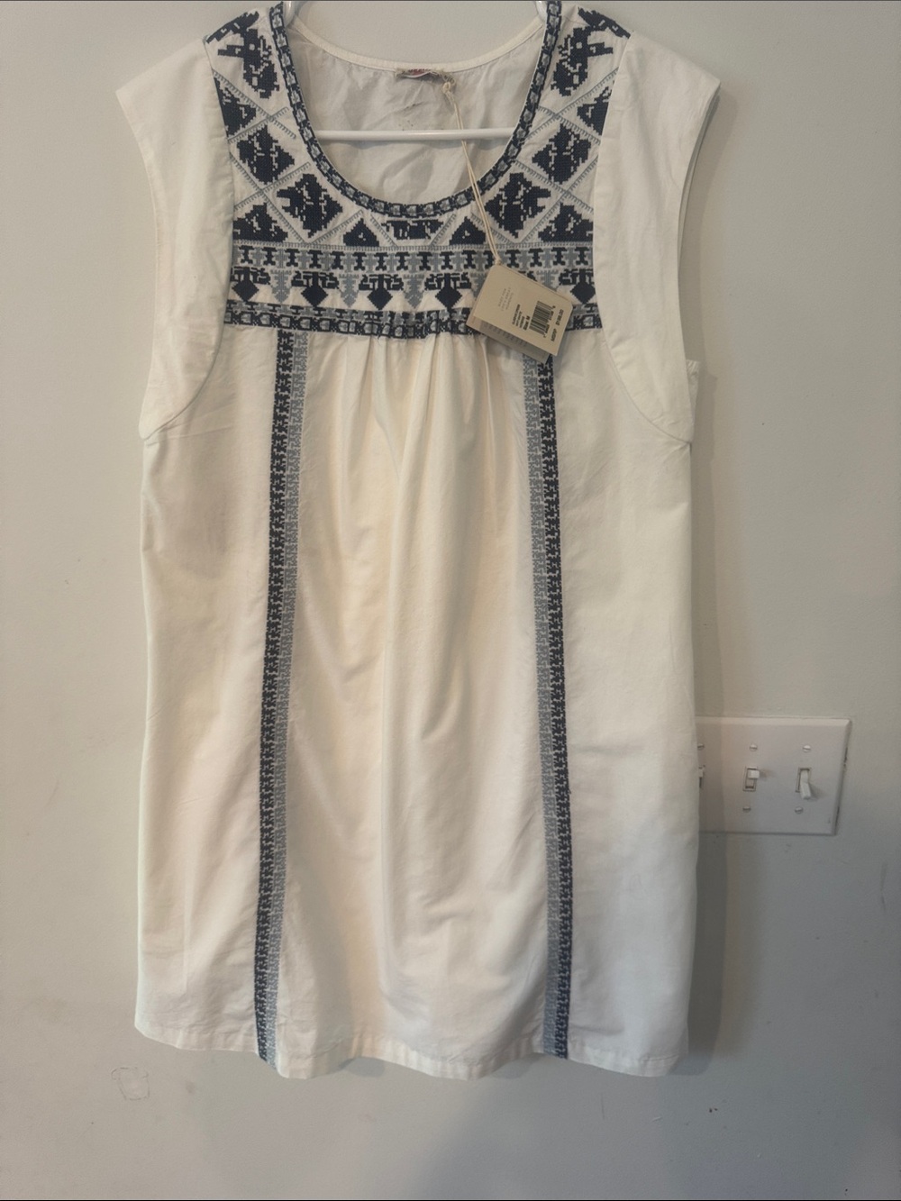 Faherty Etienne Aigner Queenie Dress White Size M NWT